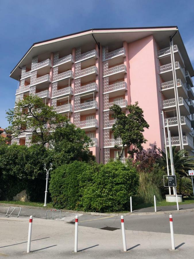 Room 211 - Aparthotel Jadranka 波尔托罗 外观 照片